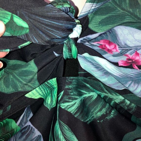 KONA SOL - NWT - L Sz Lg Full Coverage Tummy Control Tie-Front 1-Piece/Tropical - Picture 8 of 15